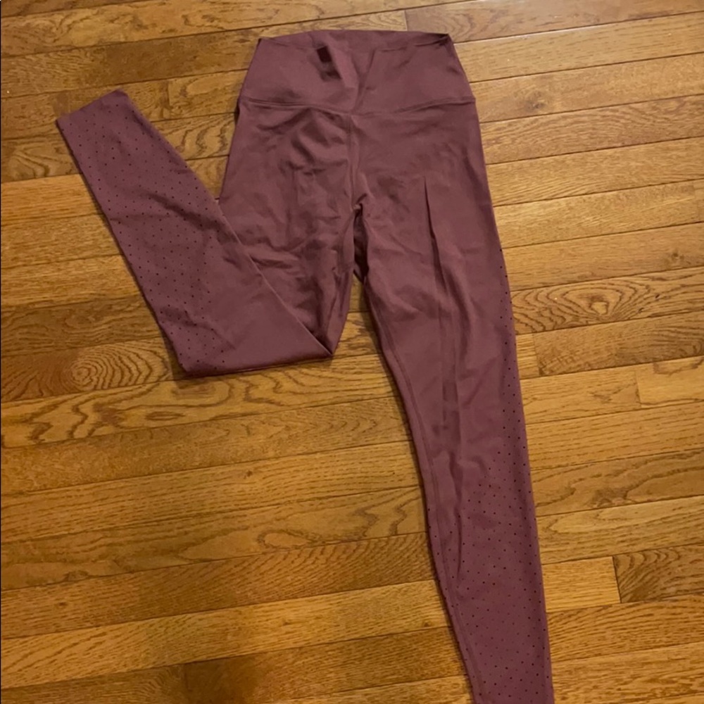 BuffBunny Allure Laser leggings